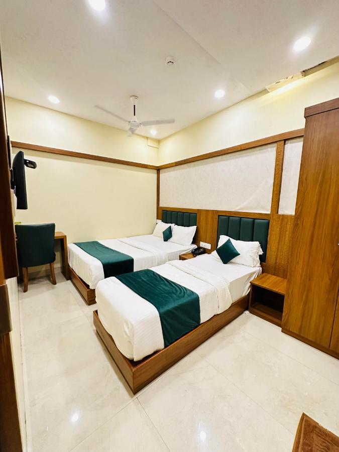 Hotel Bkc Downtown - Near Us Embassy Bombaj Exteriér fotografie